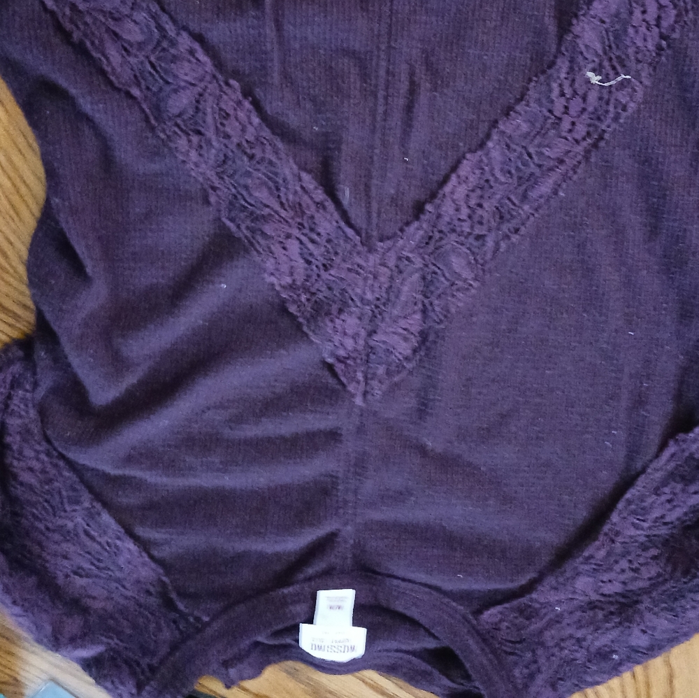 Women's shirt